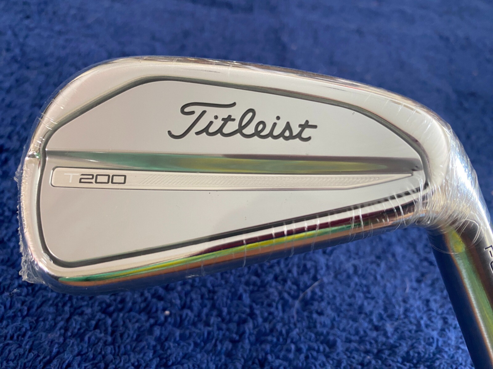 TITLEIST 2023 T200 IRONS 4-PW, DG S300 STIFF, RH SHOP WORN