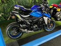Suzuki GSX-S1000