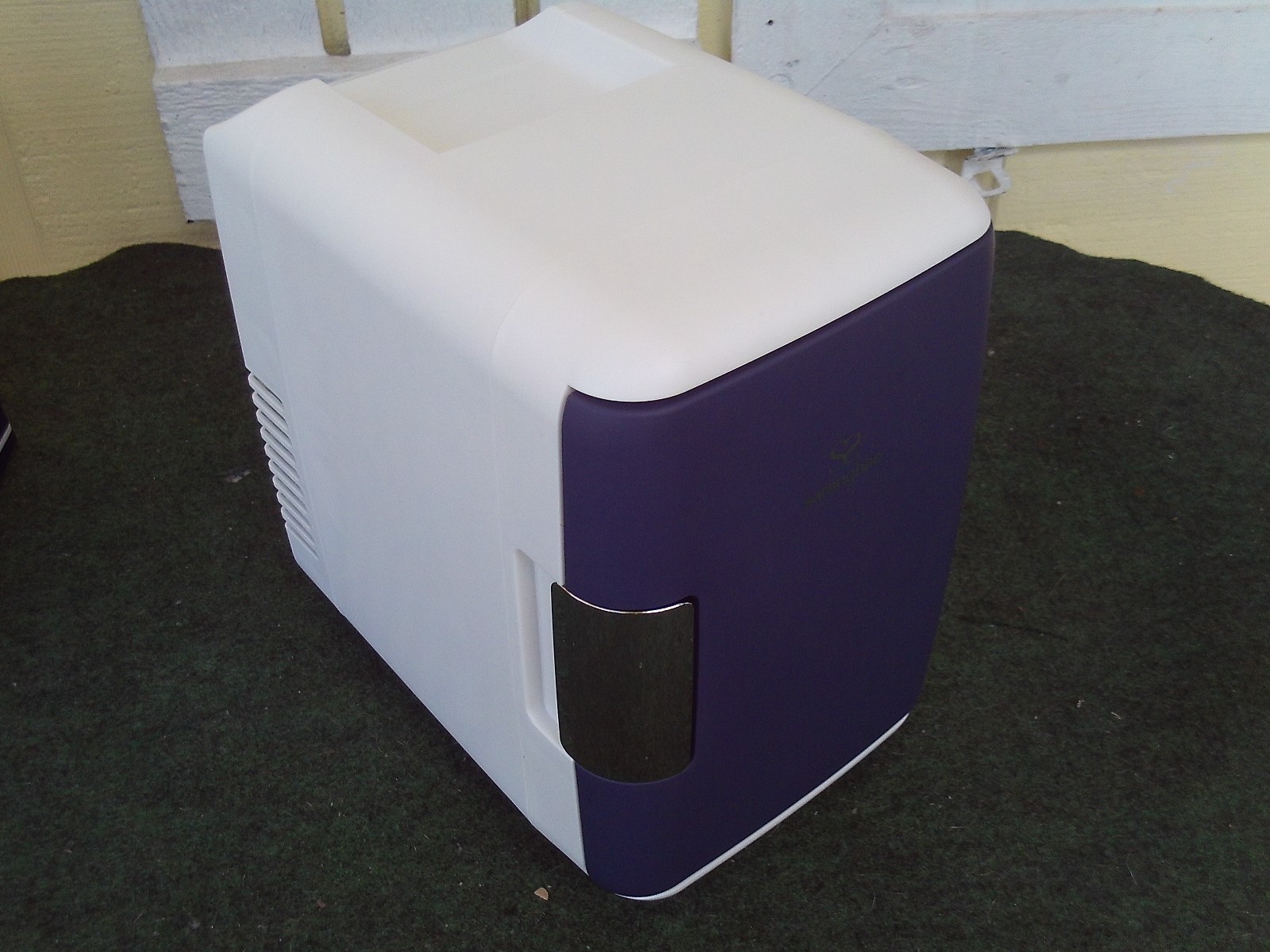 Saranghae Cosmetic Beauty Mini Fridge Blue Moon Refridgerator Portable Cooler