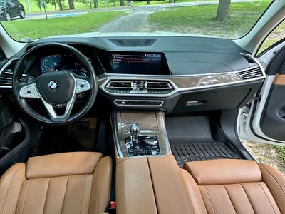 image 20 of interior