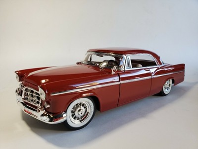 Maisto 1956 Chrysler 300 B 1:18 Scale Diecast Model 300B Car