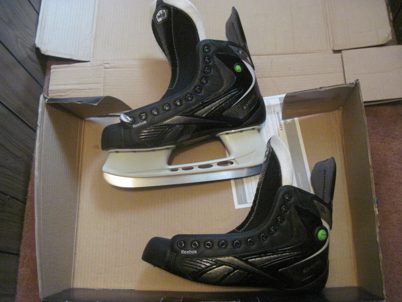 Reebok Size ws6 коньки