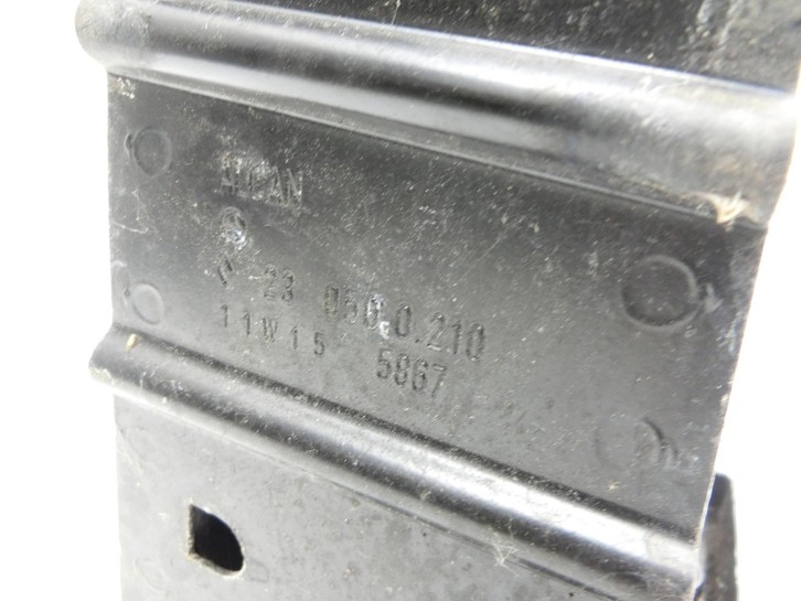 Mercedes W245 B180 08-11 Stoßstange Träger Pralldämpfer Vorne Links Mercedes W245 B180 08-11 27.07.2011 gebraucht Vorschau 4
