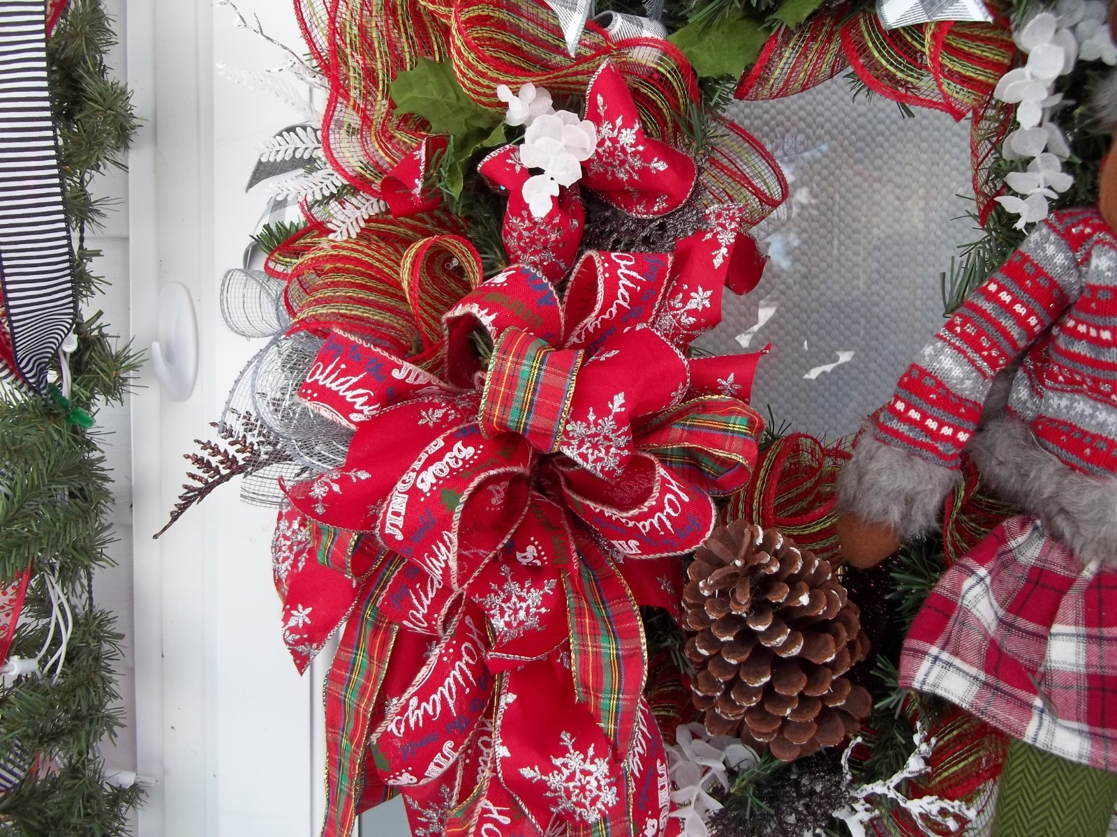 XL ~MOOSE~WINTER~ WREATH~BOW~RIBBONS~MESH~STEMS~RIBBONS