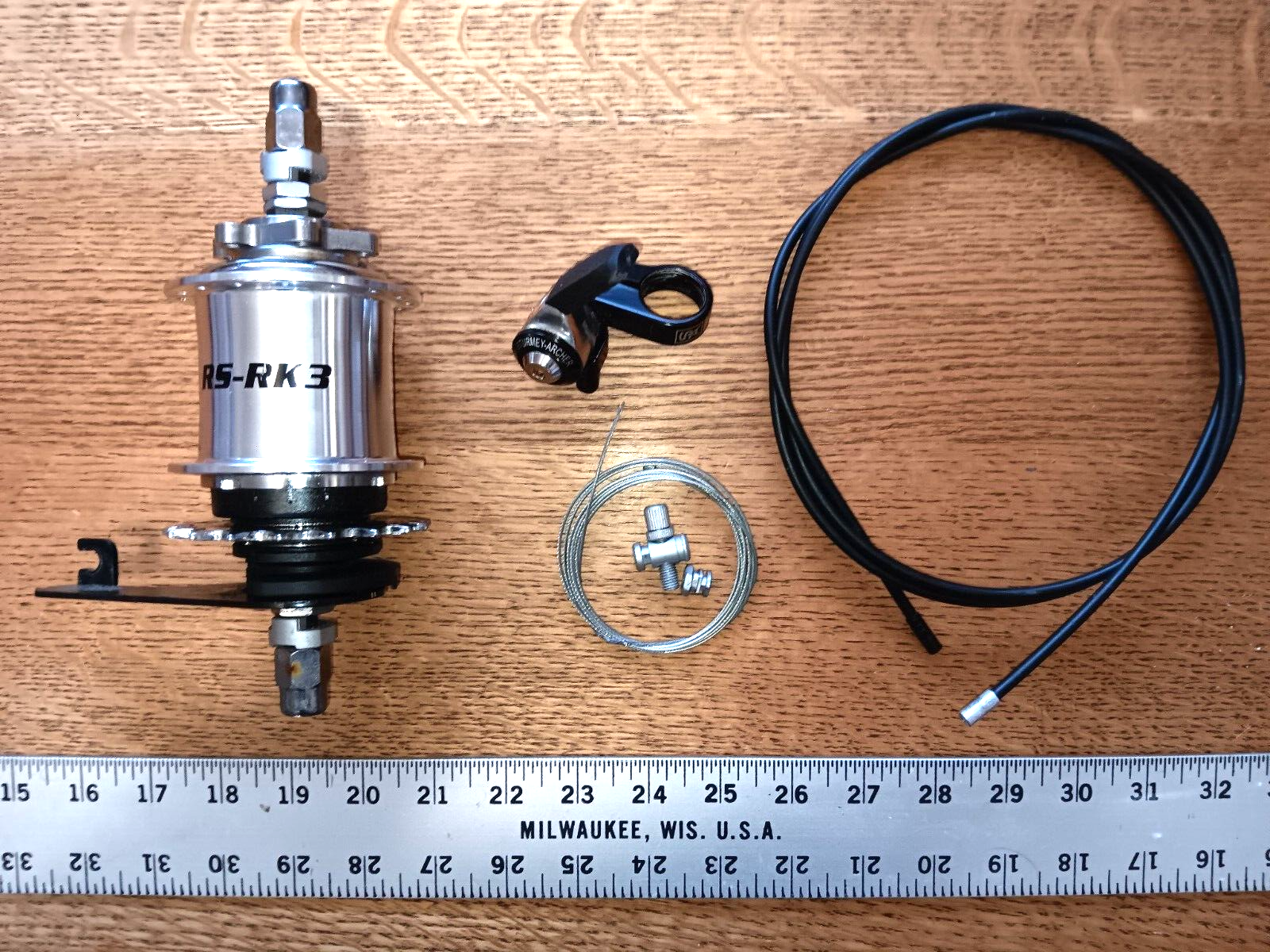 Sturmey Archer RS-RK3 3 speed disc brake hub complete with thumb shifter et al