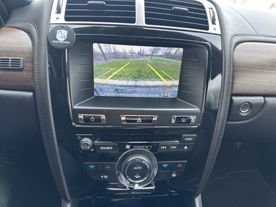image 4 of interior