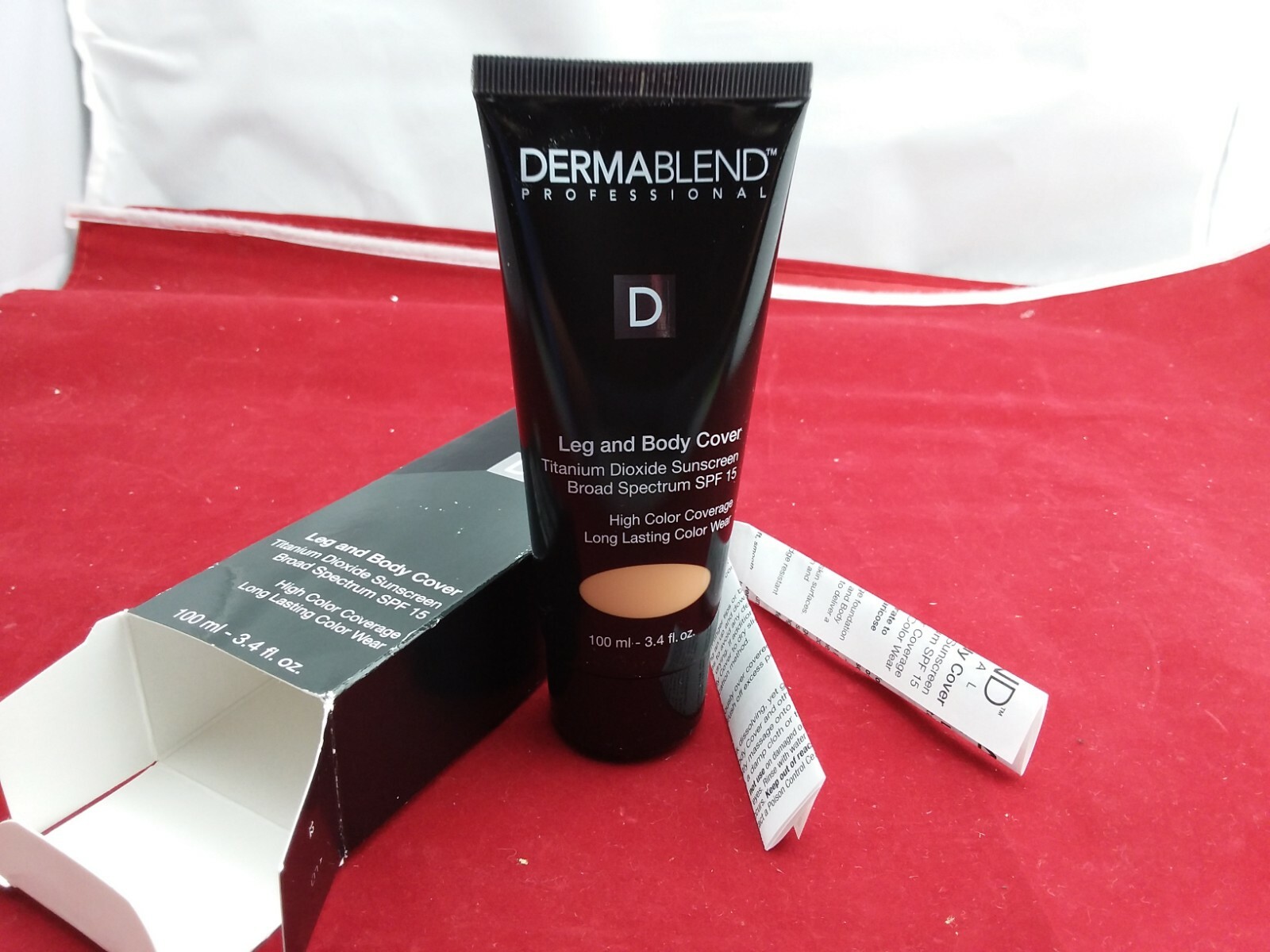 Dermablend Leg And Body Cover Golden 3.4oz spf15  - NEW