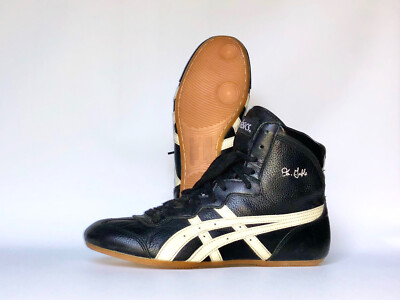 asics retro wrestling shoes