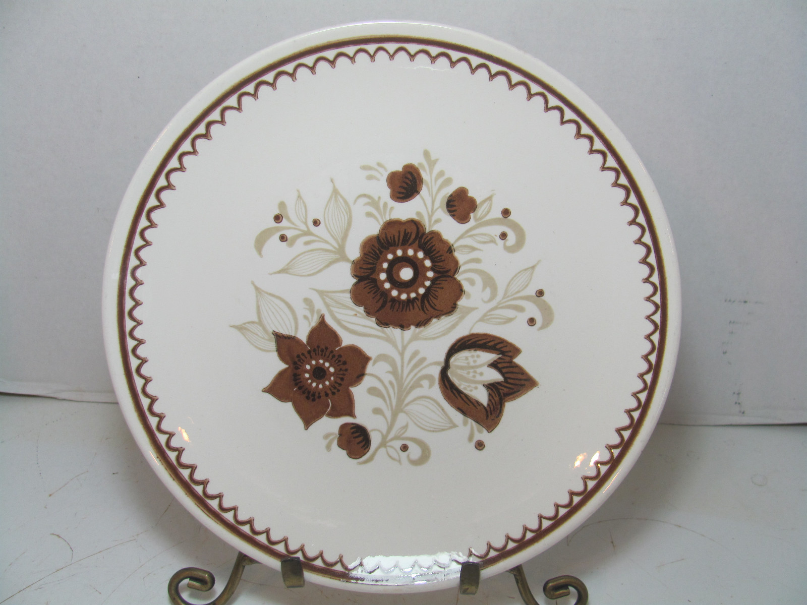 ROYAL CAVALIER IRONSTONE NUTMEG SETOF 4 DINNER PLATES