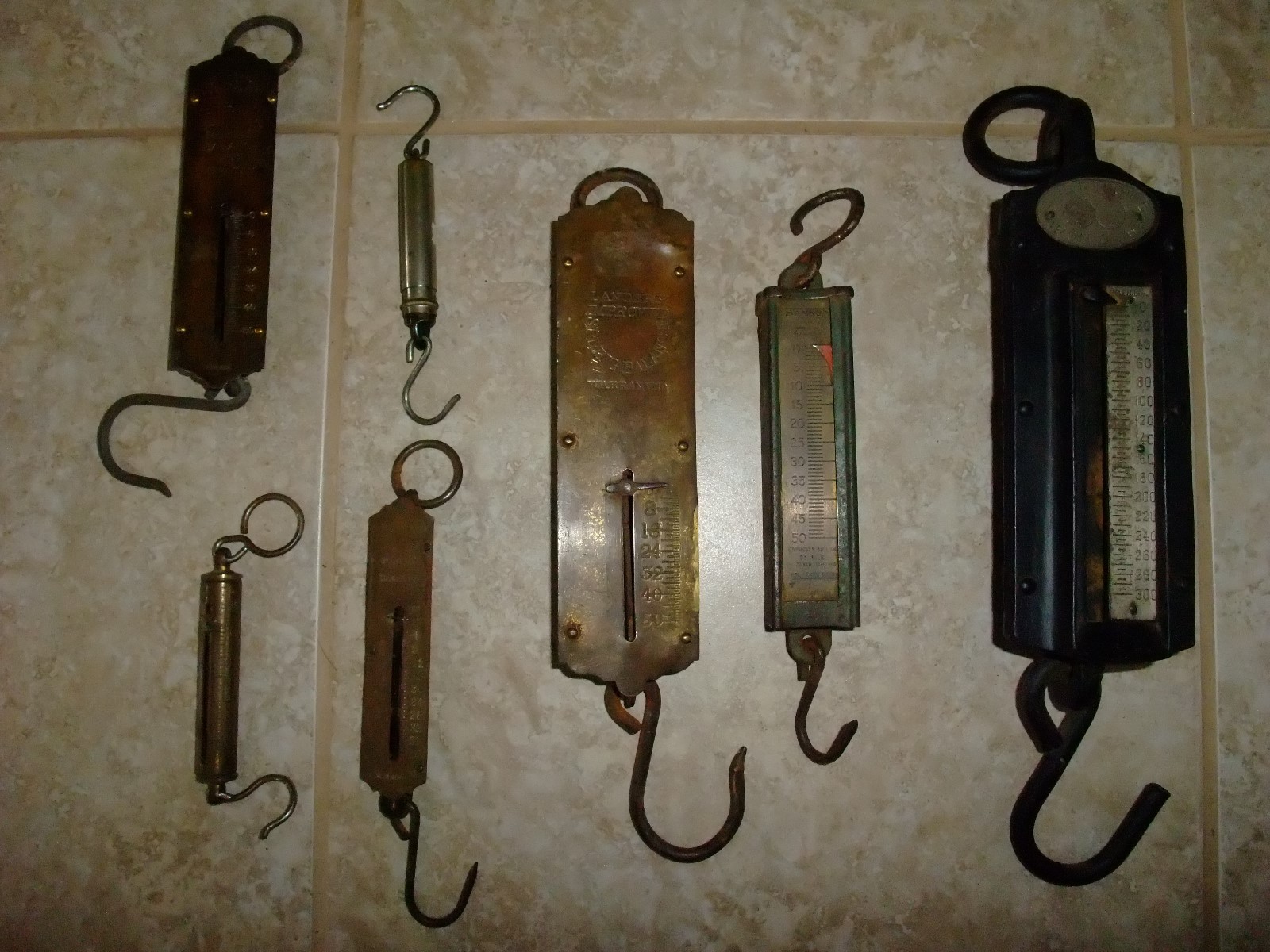 Lot of 7 Vintage Antique Hanging Spring Scales VARYOUS SIZES COLLECTORS TAKE A L