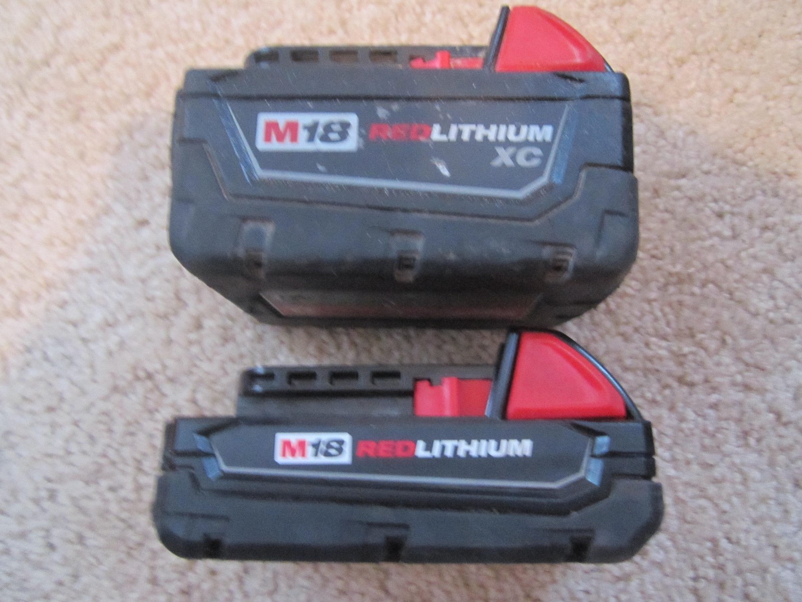MILWAUKEE 4 PIECE TOOL SET-1 FUEL DRIVER-4 SPEED 1/4 IN-2 18 VOLT BATT-1 CHARGER