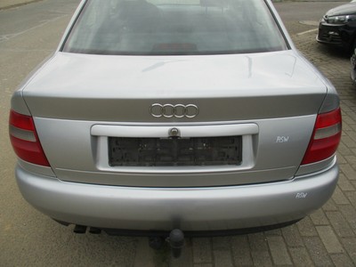 Audi S4 Heckklappe Kofferraumdecke