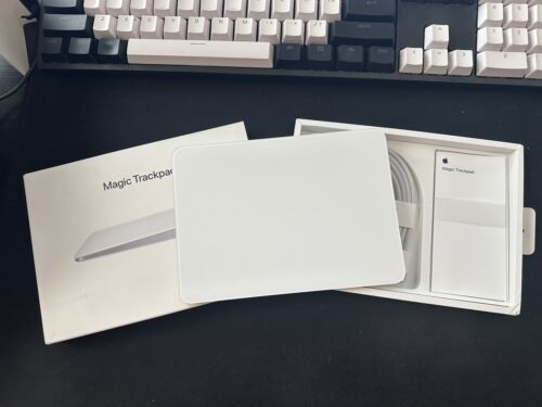 Apple MK2D3AM/A Wireless Magic Trackpad 3 (Silver) - Open Apple MK2D3AM/A Wireless Magic Trackpad 3 (Silver) - Open