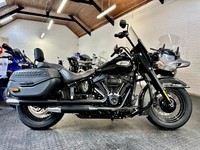 2022 HARLEY DAVIDSON FLHCS HERITAGE STC 114 1868 BLACK 