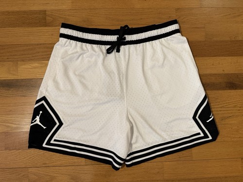 ☆NIKE☆Jordan Sport Women's Diamond Shorts (Plus Size) Jordan Sport Women's Diamond Shorts (Particle Beige/Particle