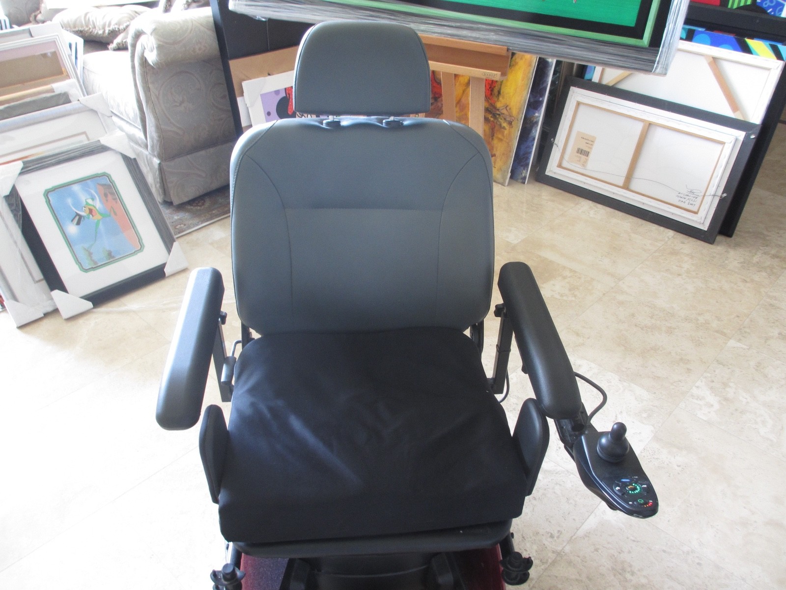 Invacare Pronto M51 Sure Step Power Motorized Electric Wheelchair Barely used **