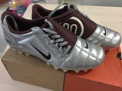 nike total 90
