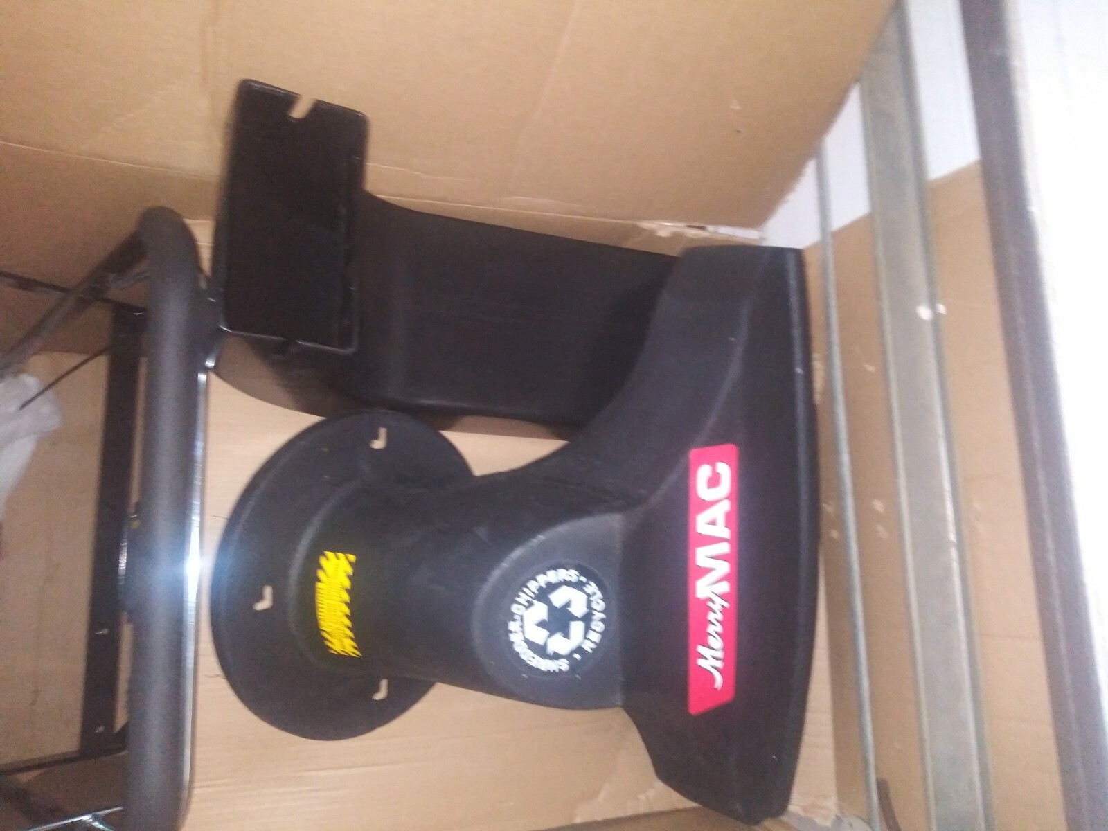 merrymac chipper vacuum bagger industrial brand new still in box.5 yr warranty