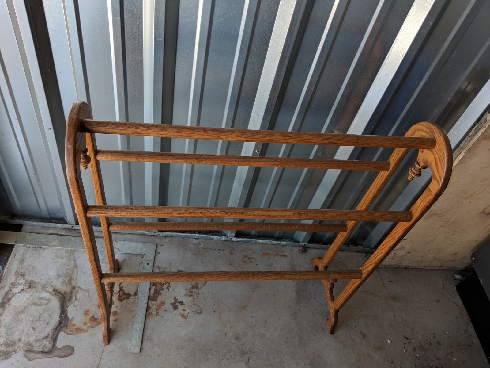Oak Quilt Rack