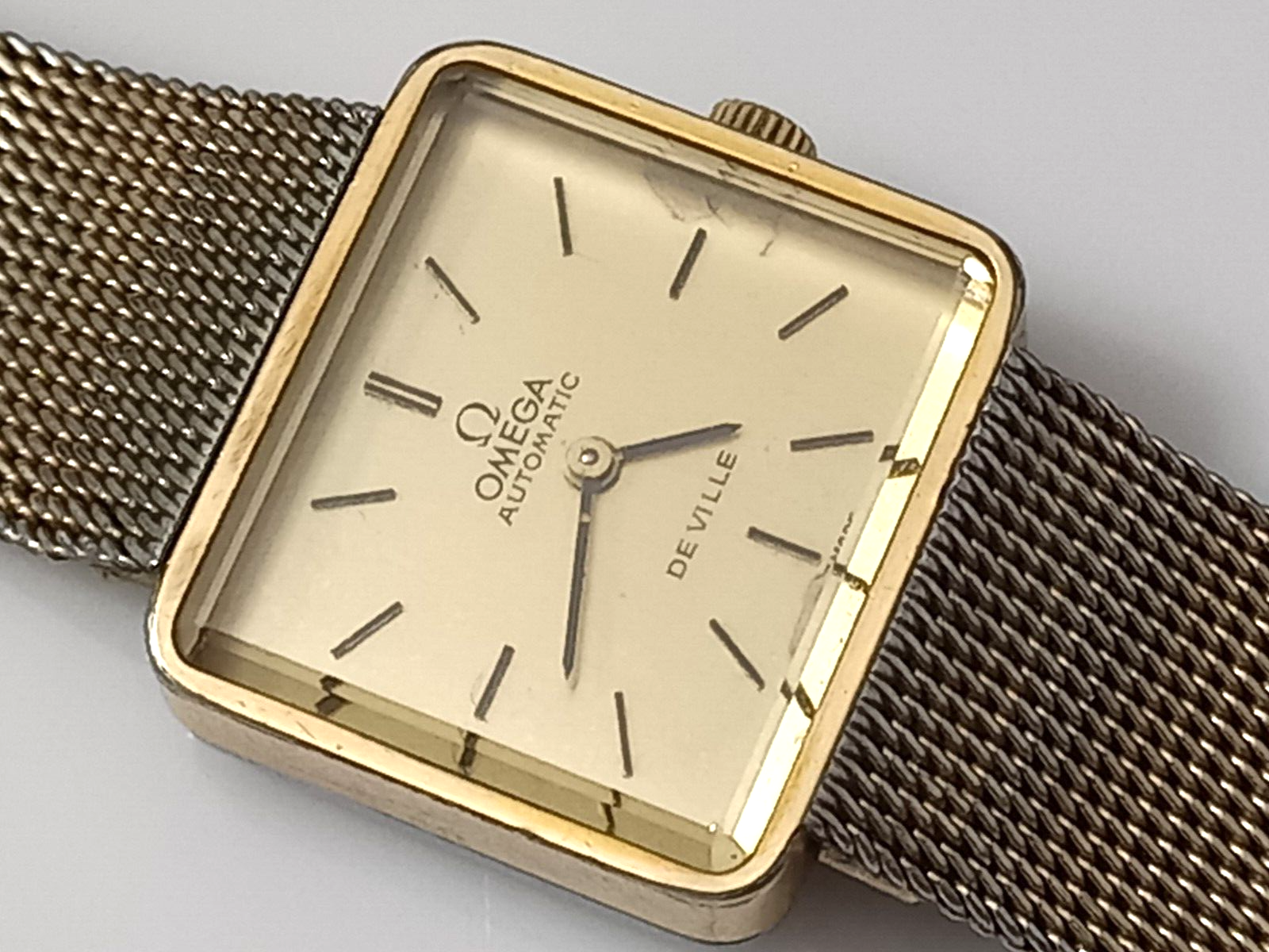 Omega De Ville Andrew Grima Ref: 551.071 Automatic Cal 663 GP 20M