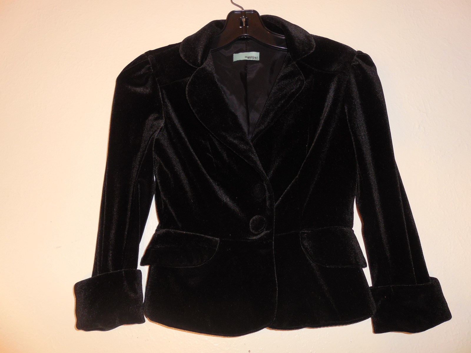 New Sz. XS Mist Velour Black 3/4 Sleeve Jacket (Made in US)