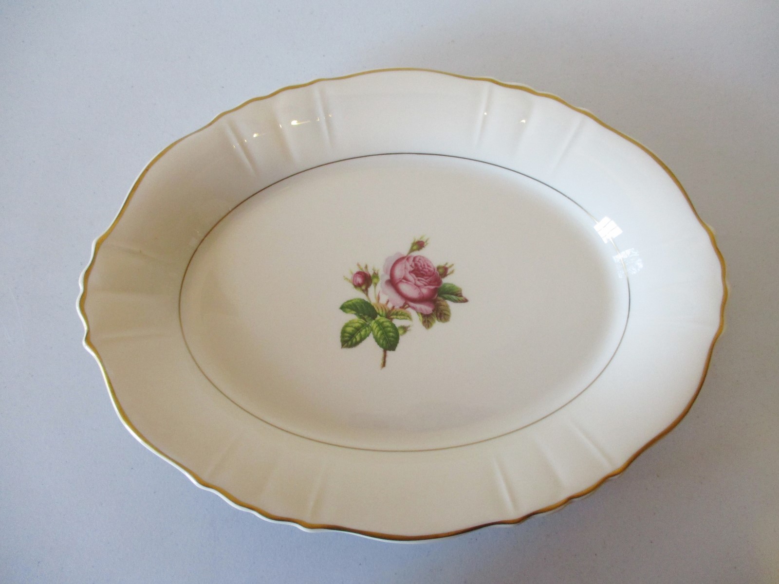 Syracuse Federal Rosalie Oval Platter 12 1/4
