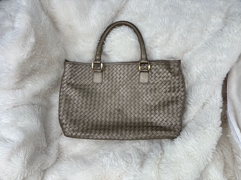 Ba: Vintage GANSON Woven Leather Pewter Bronze Handbag Crossbody Purse