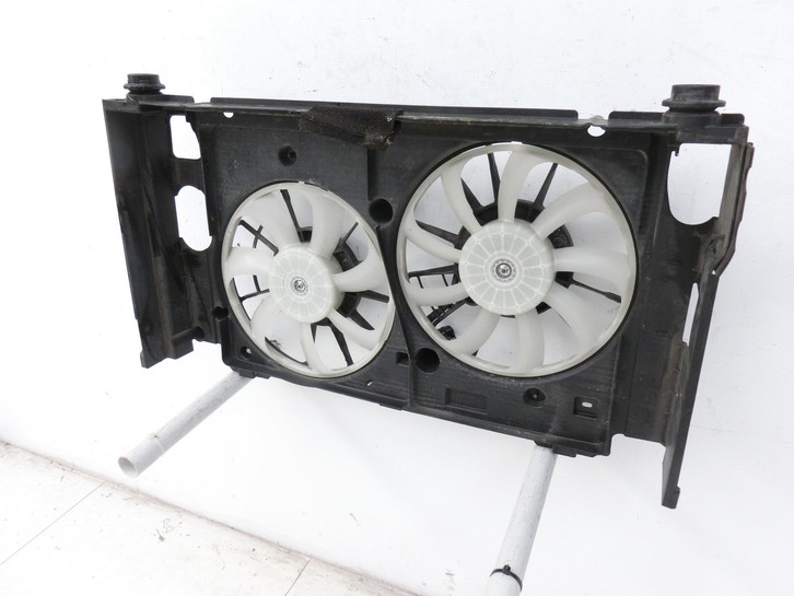Toyota Prius + Plus W40 1,8 100KW Lüfter Ventilator f. Kühler Toyota Prius + Plus W40 15.11.2015 100222-4161... Vorschau 3