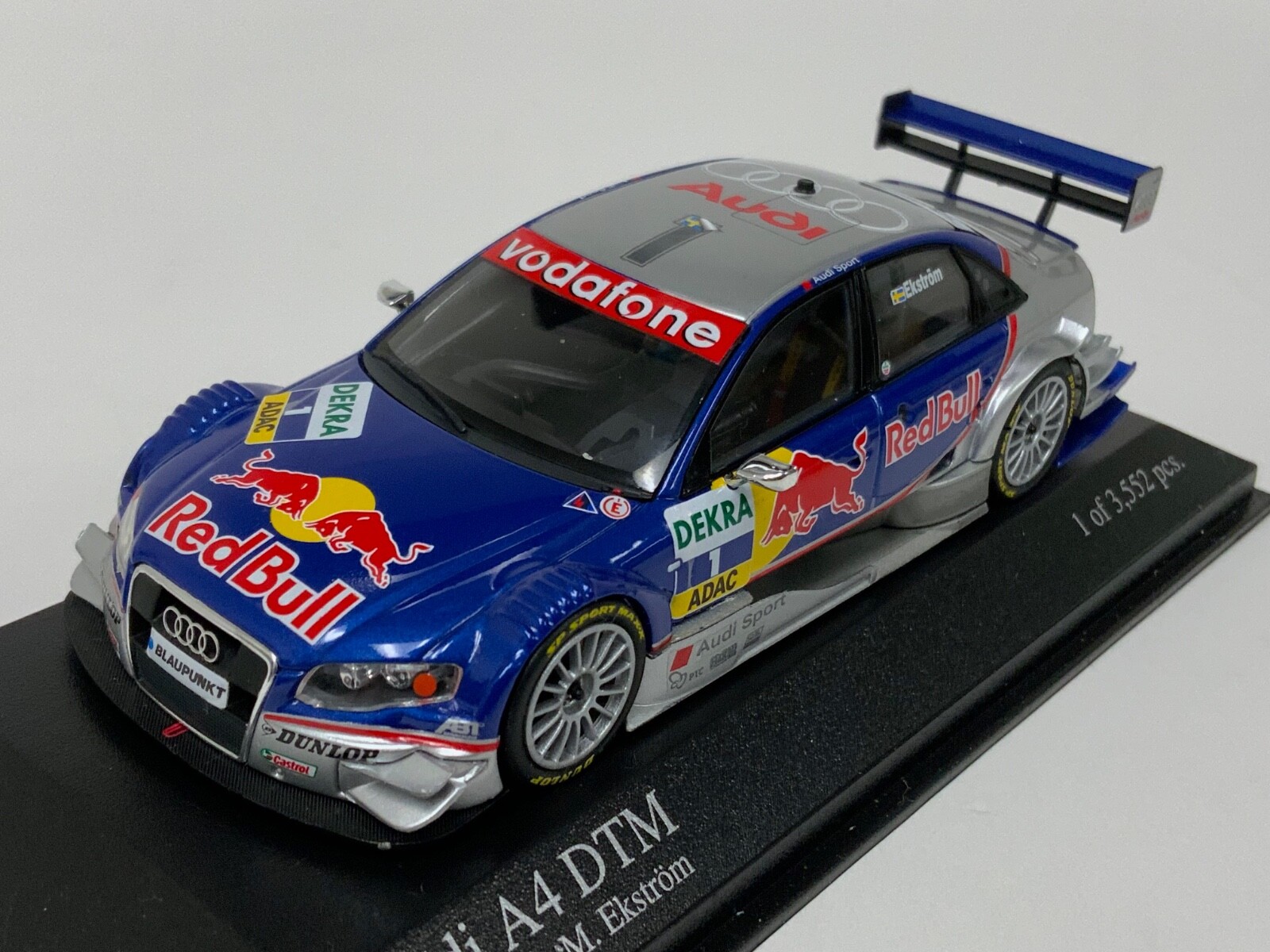 【ミニチャンプス】 Audi A4 DTM 2005 M. Ekström 1/43 Minichamps Audi A4 2005 DTM Team Abt M.Ekstrom car #01