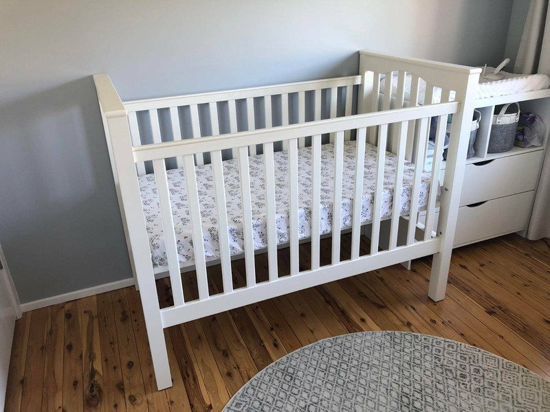 pottery barn kendall cot