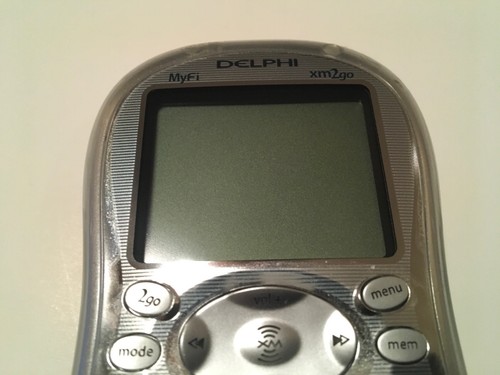 DELPHI MyFi xm2go Portable SIRIUS XM Satellite Radio Receiver with charger dock