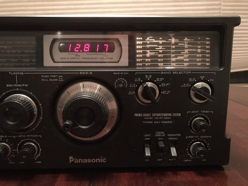 Rare Panasonic RF-4800 10-Band Communications Receiver