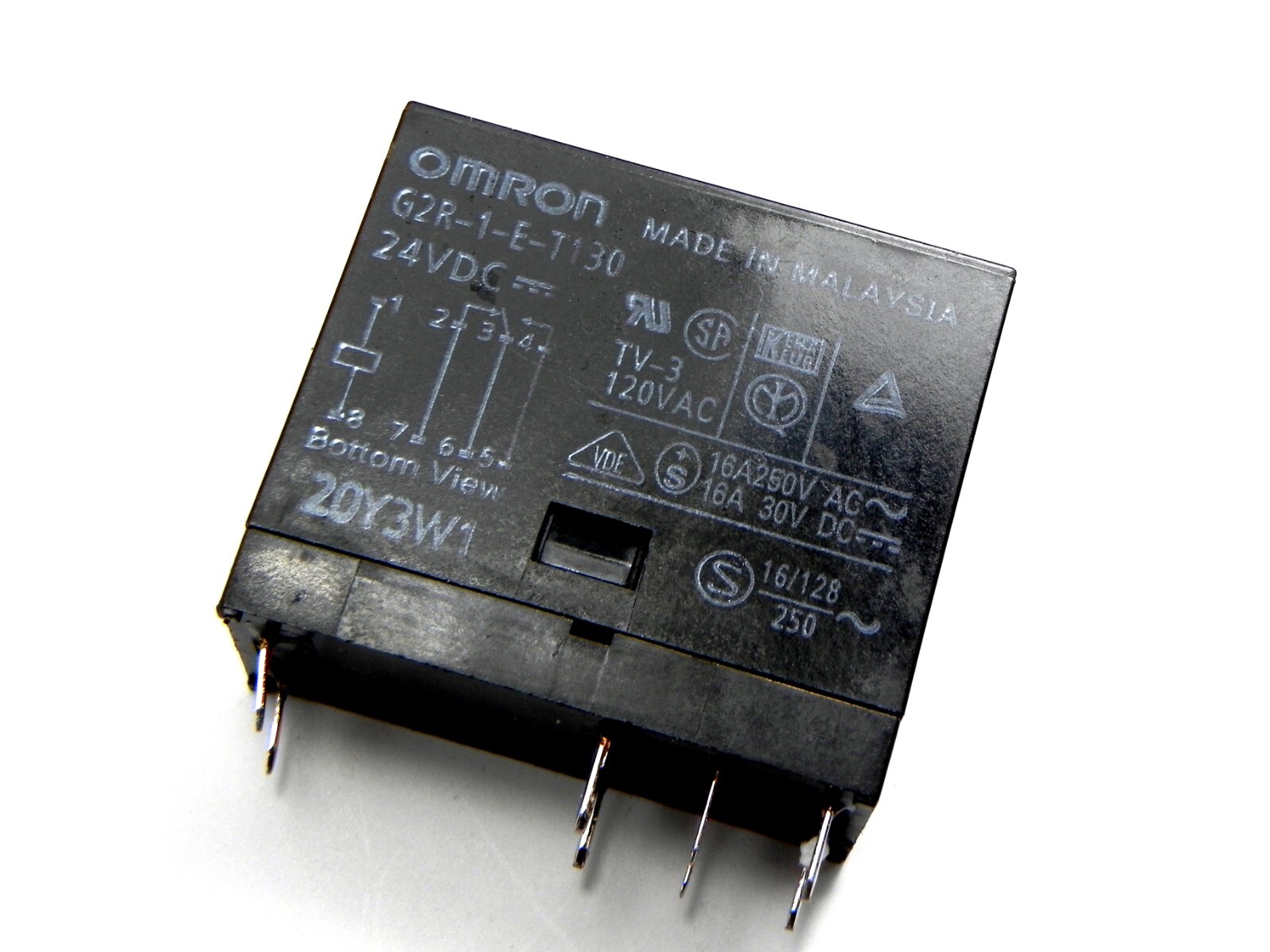 Omron G2R-1-E-T130 DC24 RELAY GEN PURPOSE DPDT 16A 24V LOT