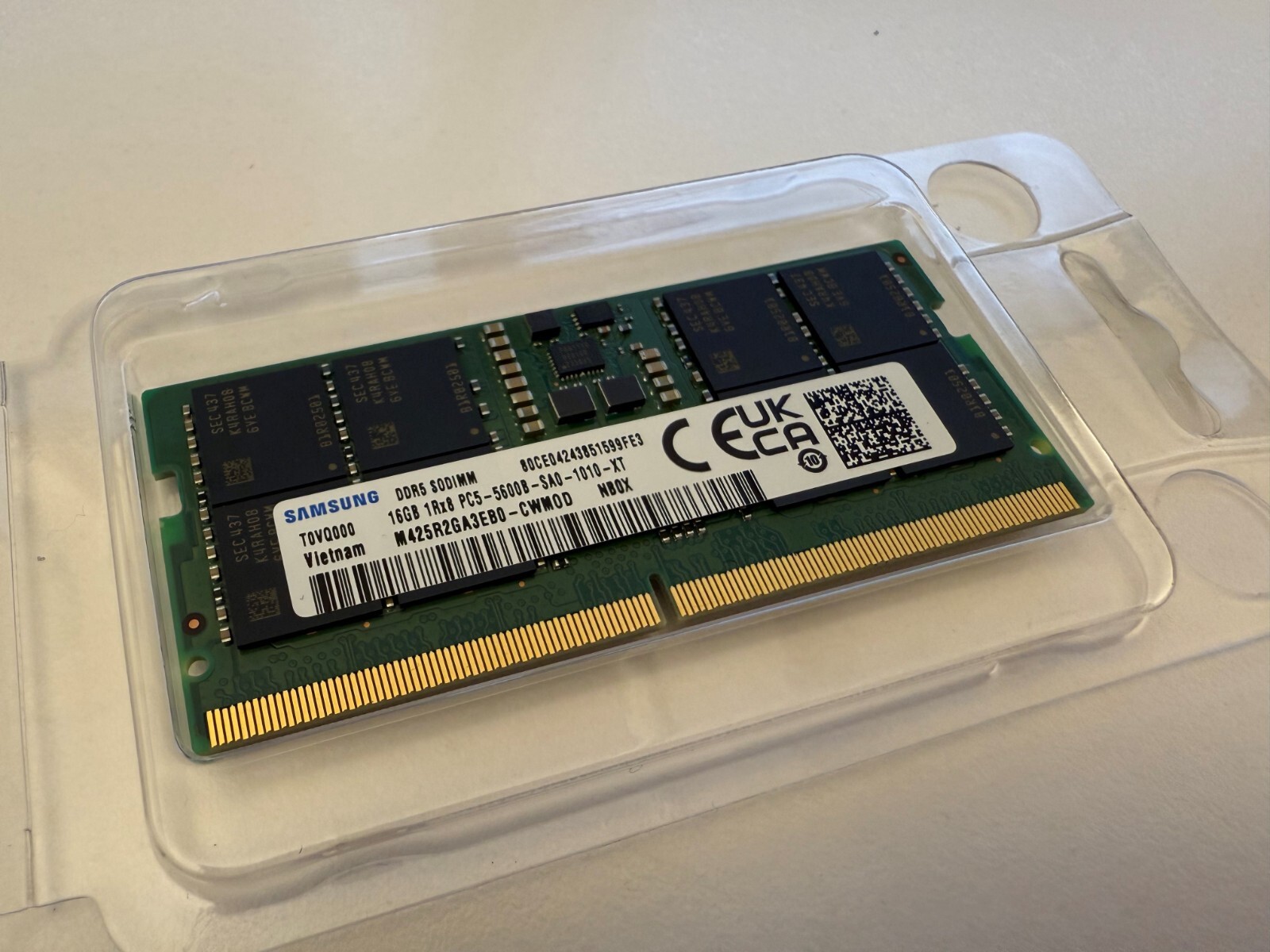 HP - SAMSUNG 16GB DDR5 SODIMM Memory RAM M425R2GA3EB0-CWM0D