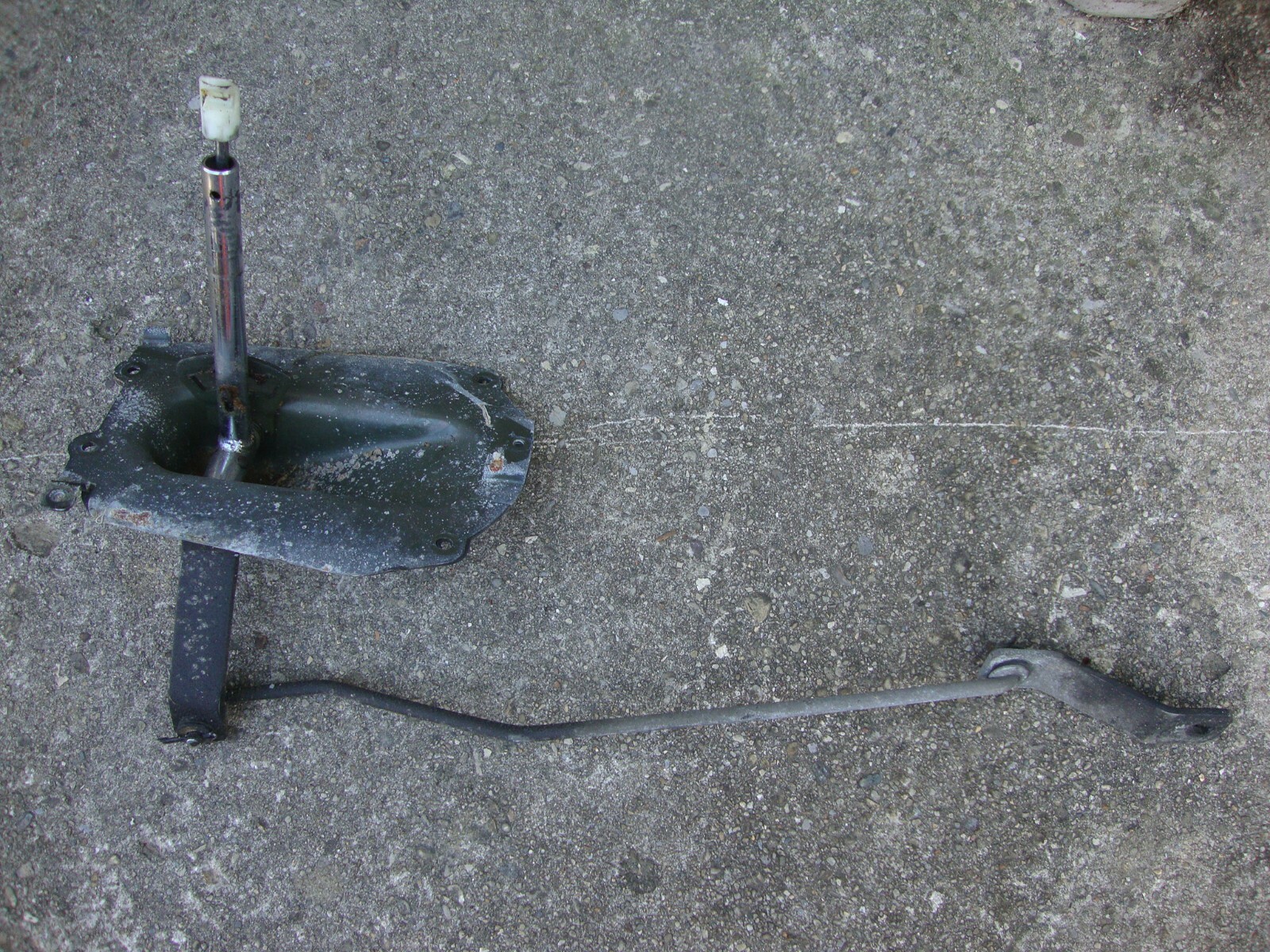 1984 Nissan 300ZX turbo AUTOMATIC transmission FLOOR SHIFTER