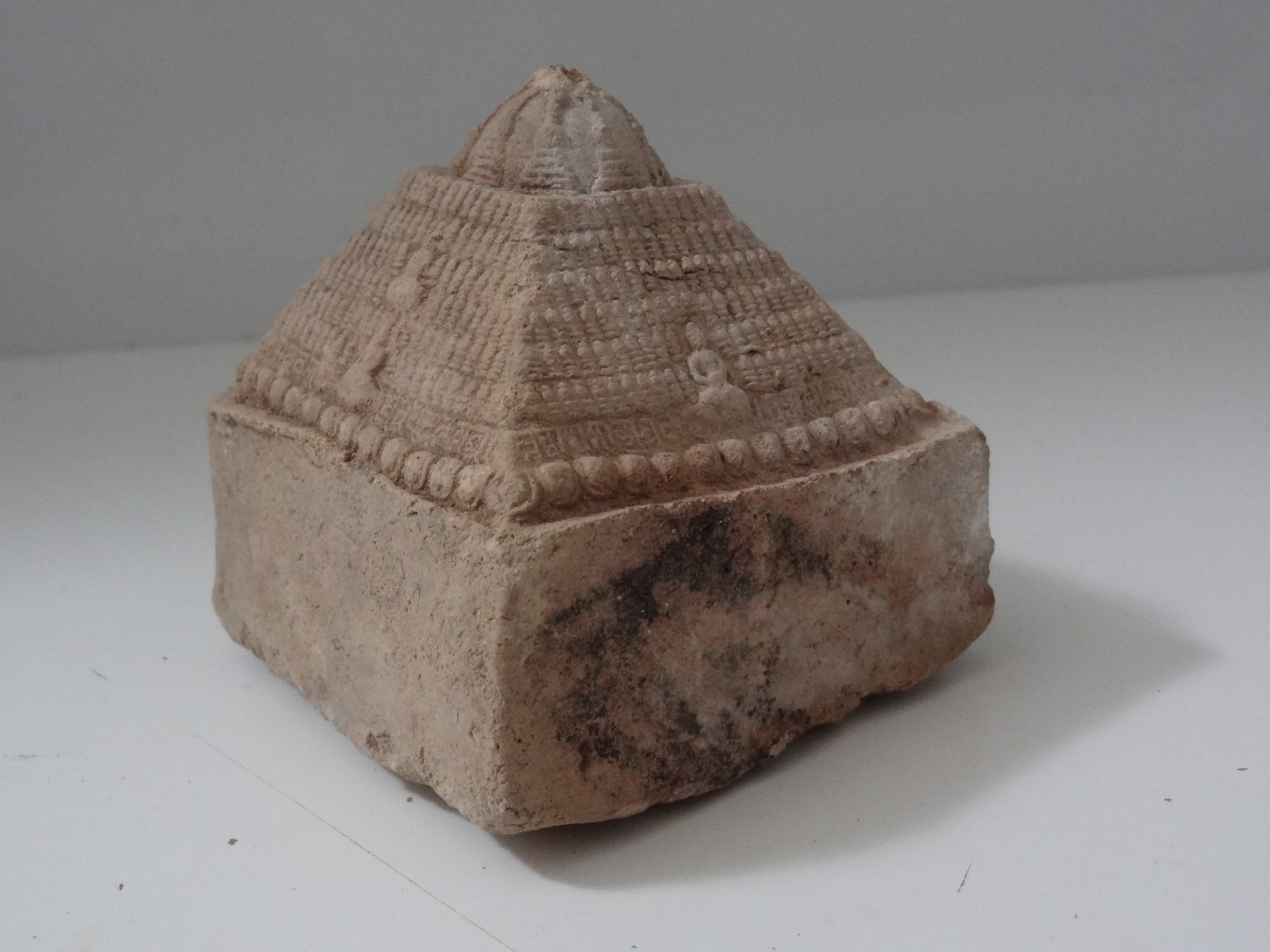 ANTIQUE MONGOLIAN BUDDHIST HAND MADE VOTIVE CLAY STUPA