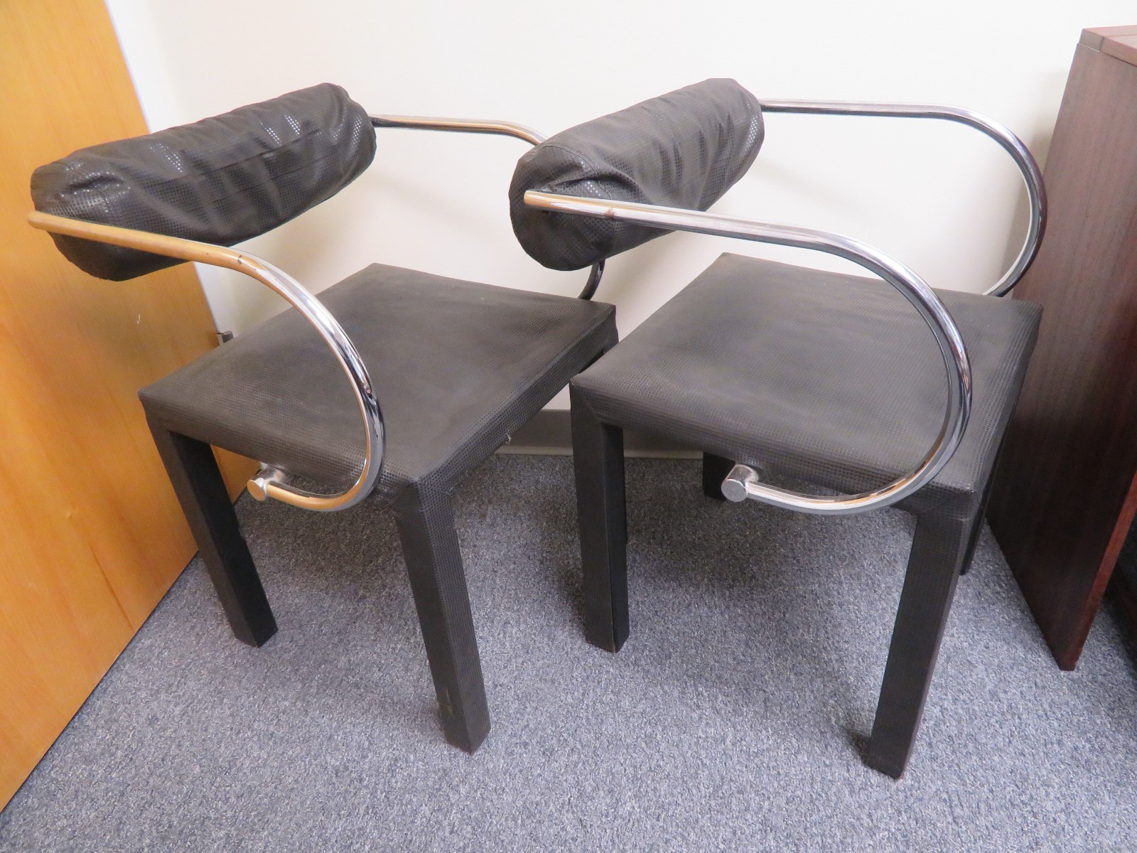 Pair of 2 Vintage Paolo Piva Arcadia B&B Italia 1980's MCM-Style Black Chairs