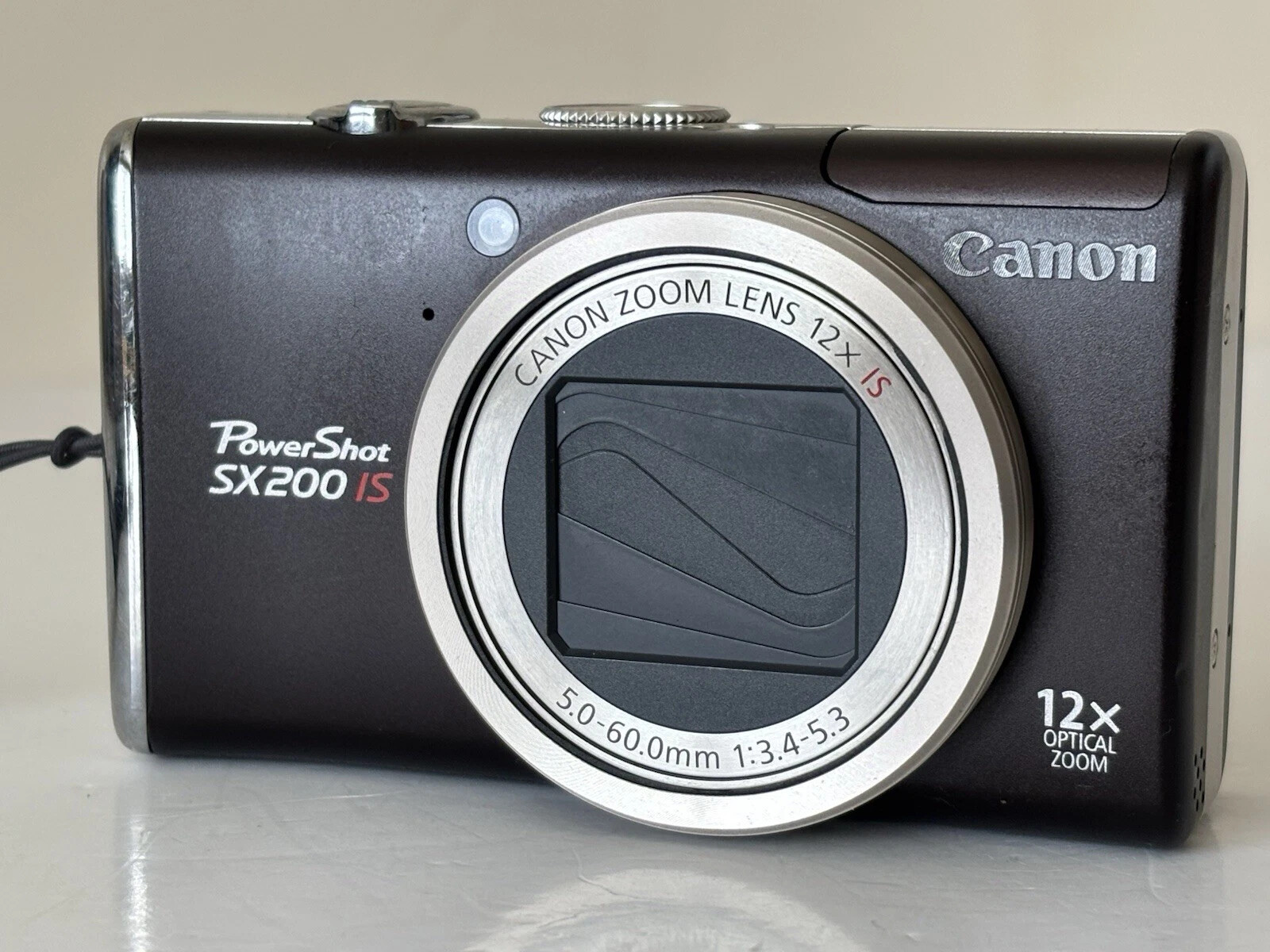 Canon キヤノン PowerShot SX200IS ブラック Amazon.com : Canon PowerShot SX200IS 12 MP Digital Camera