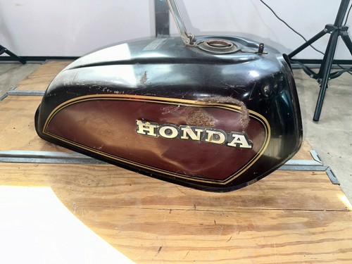 セブンティーンズ【純正・当時物】CB750FA  燃料タンク セブンティーンズ【純正・当時物】CB750FA 燃料タンク Yahoo