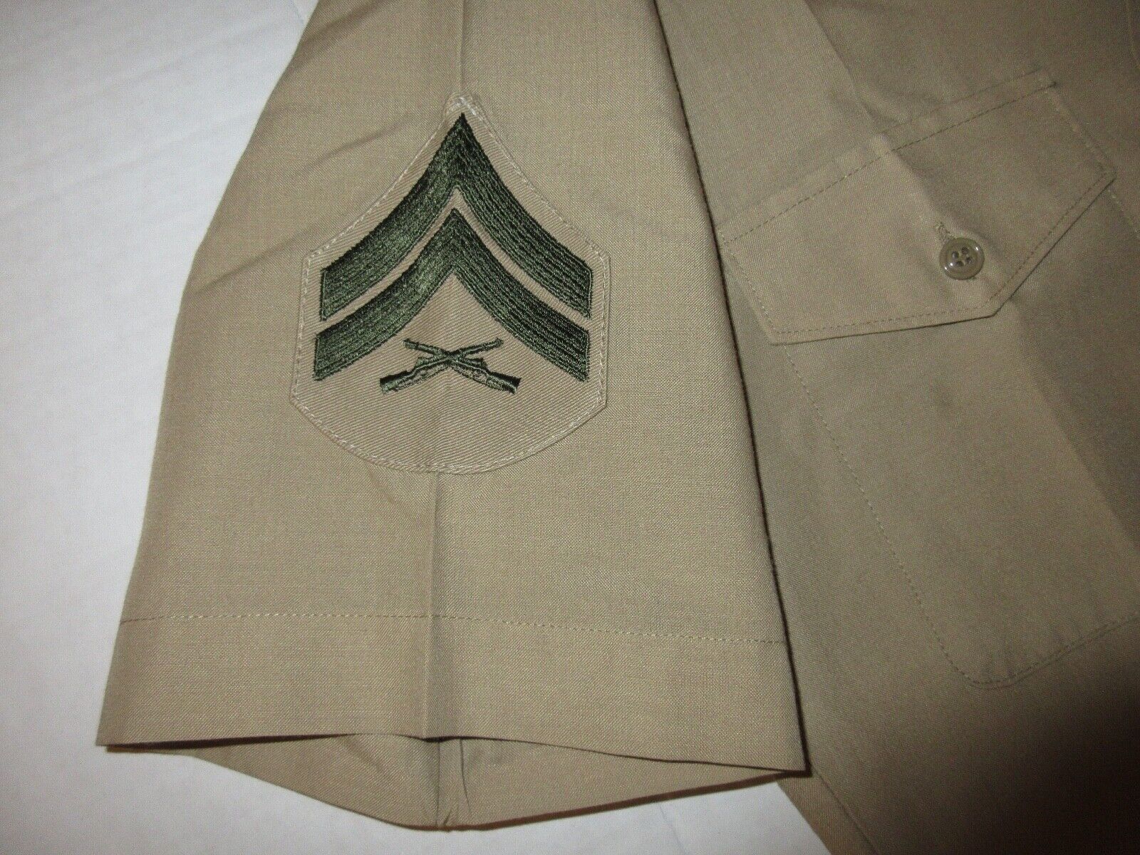 Vintage US Army Air Force Men's Utility Short Sleeve Button Vintage US Army Air Force Men's Utility Short Sleeve Button