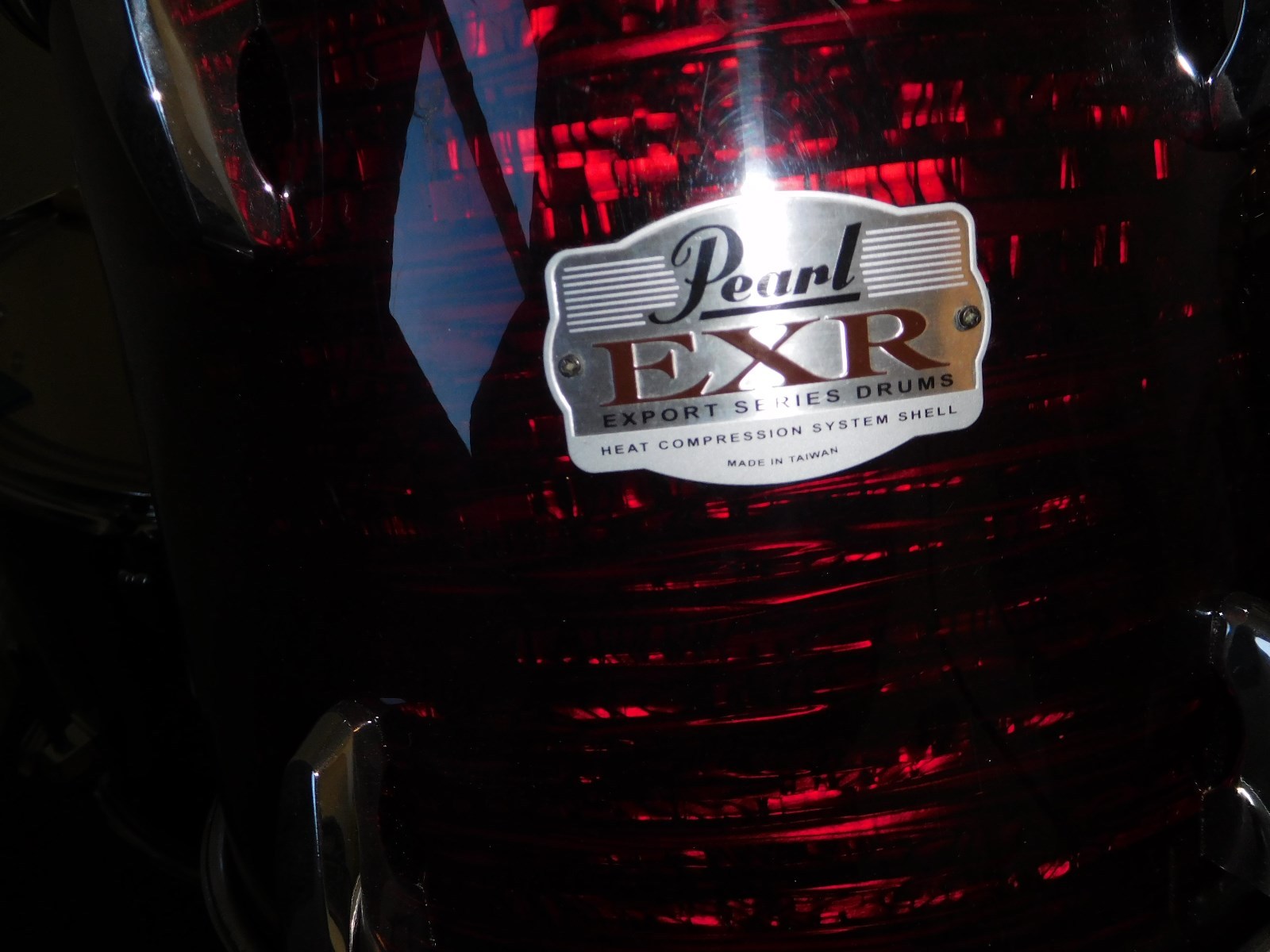 PEARL EXR STRATA RED 5PC DRUM SET,HARDWARE,ZILDJIAN CYMBALS,VERY NICE DRUMS