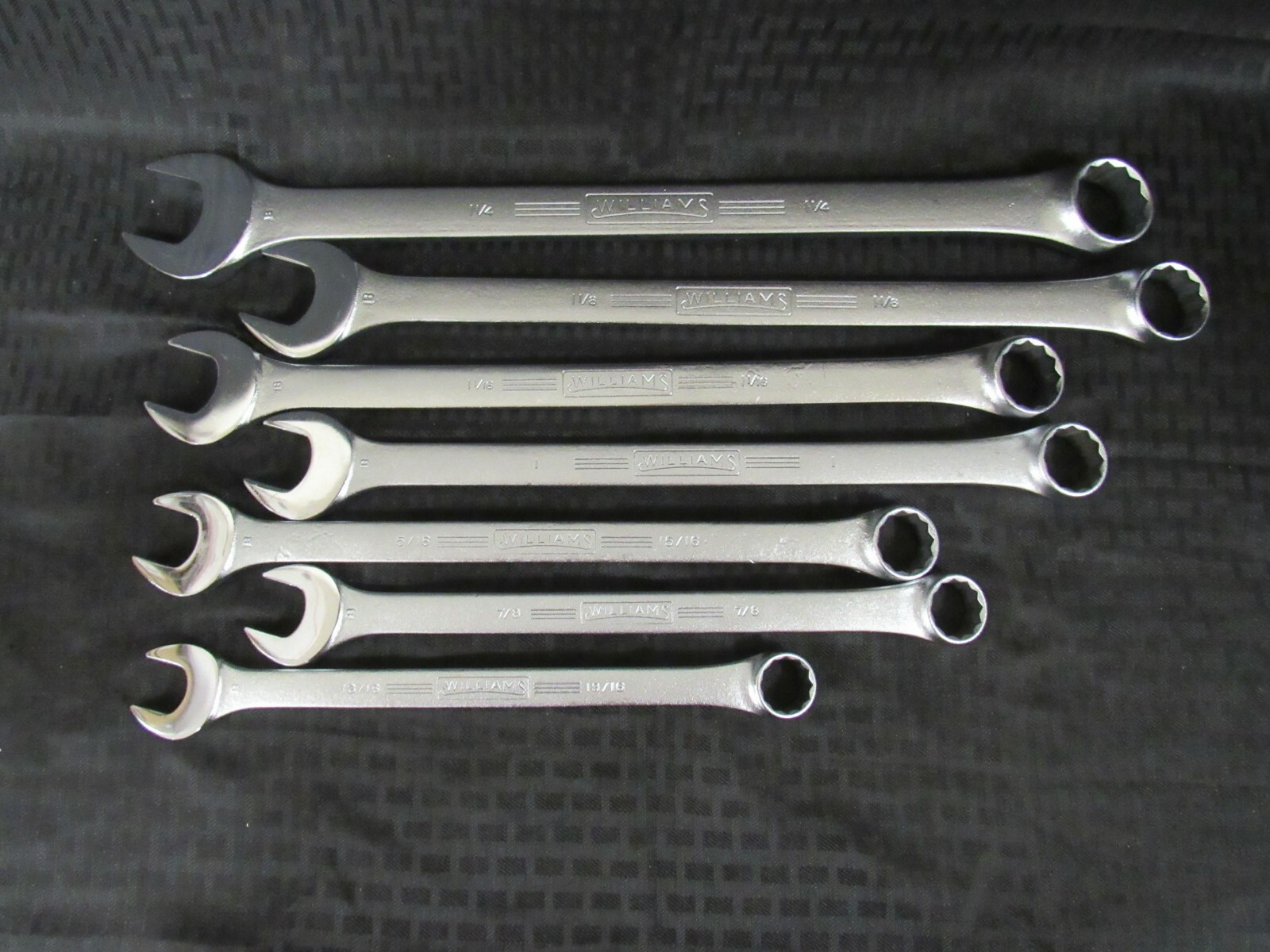 Williams 18 Pcs SAE Extra Long Superrench Set from 5/16-1 1
