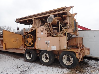 Bandit 3680 Chipper THE BEAST Wood Processor Demolition Demo CAT C16