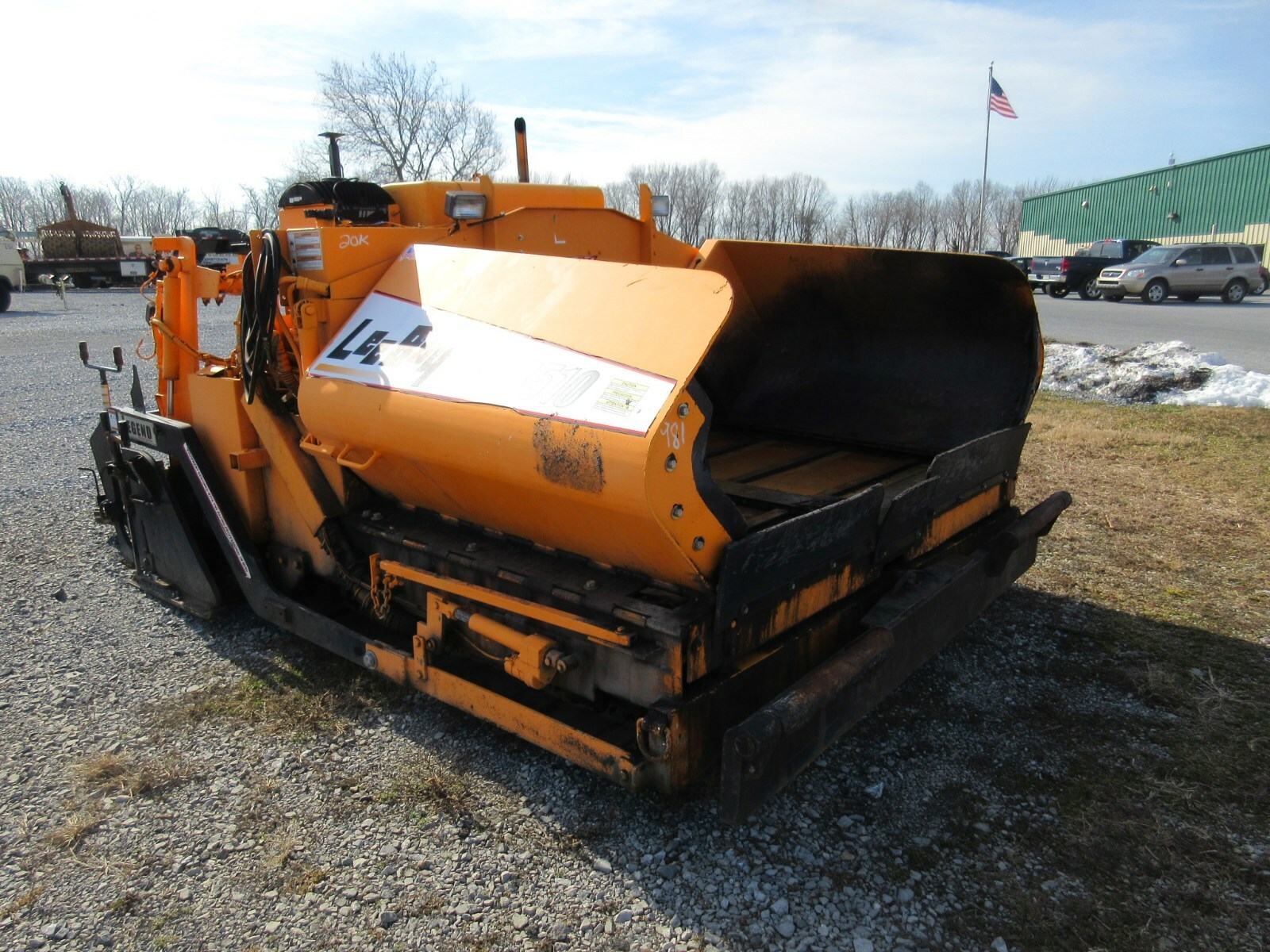 2006 Leeboy L8500T Asphalt Paver, Electric Heat, Hatz Diesel, 8'-15' Legend