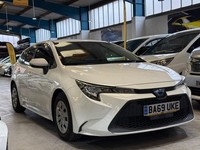 2020 Toyota Corolla  1 790 CC TOYOTA COROLLA TOURING  Hybrid