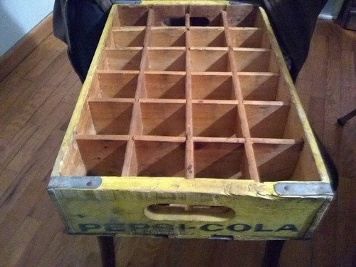 MID 20TH C VINT PEPSI COLA WOODEN BOX CRATE (24) BOTTLE CARRIER 18.5