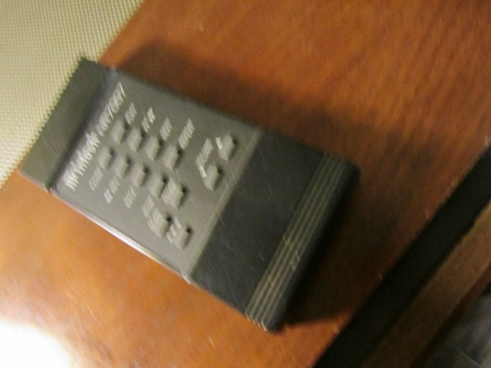 McIntosh MCD 7007 cd player/ wood case/ remote control