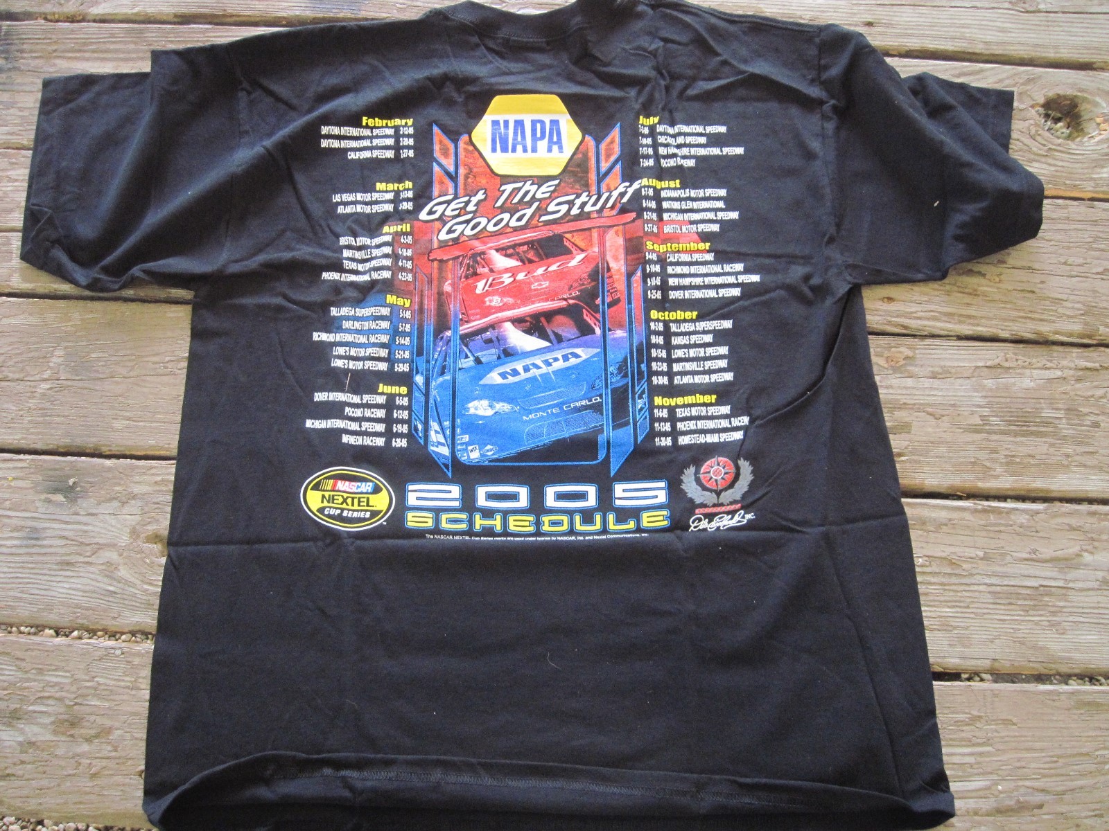 2005 NAPA Gildan Activewear (Nascar) XL Never Worn T-Shirt,Black with Logos