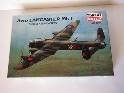 MINICRAFT 1/144 AVRO LANCASTER MK I 14403