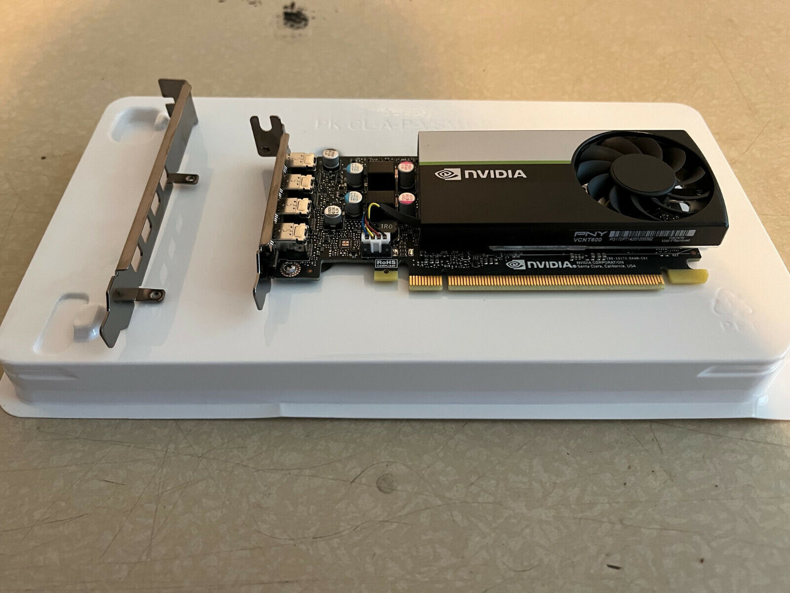Nvidia T600 4GB GDDR6 PCIe Graphics Card with 4x mDP adapters 